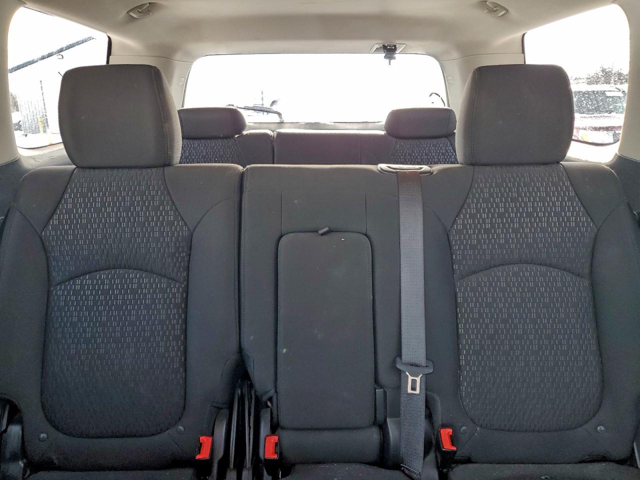 2011 GMC ACADIA SLE photo 10