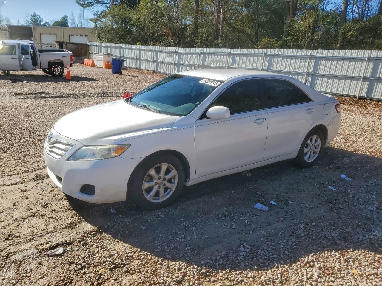2011 TOYOTA CAMRY