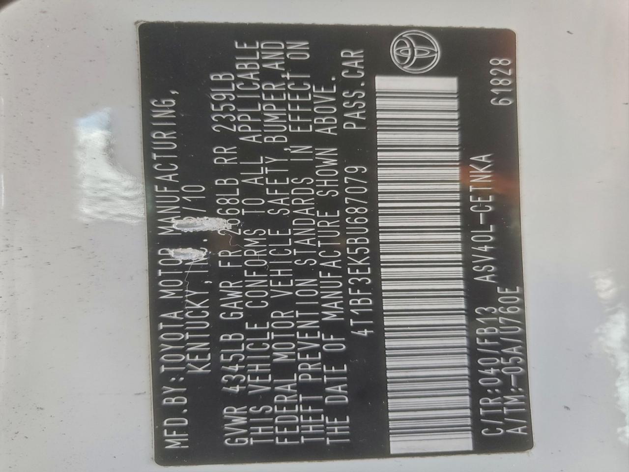 2011 TOYOTA CAMRY BASE photo 12