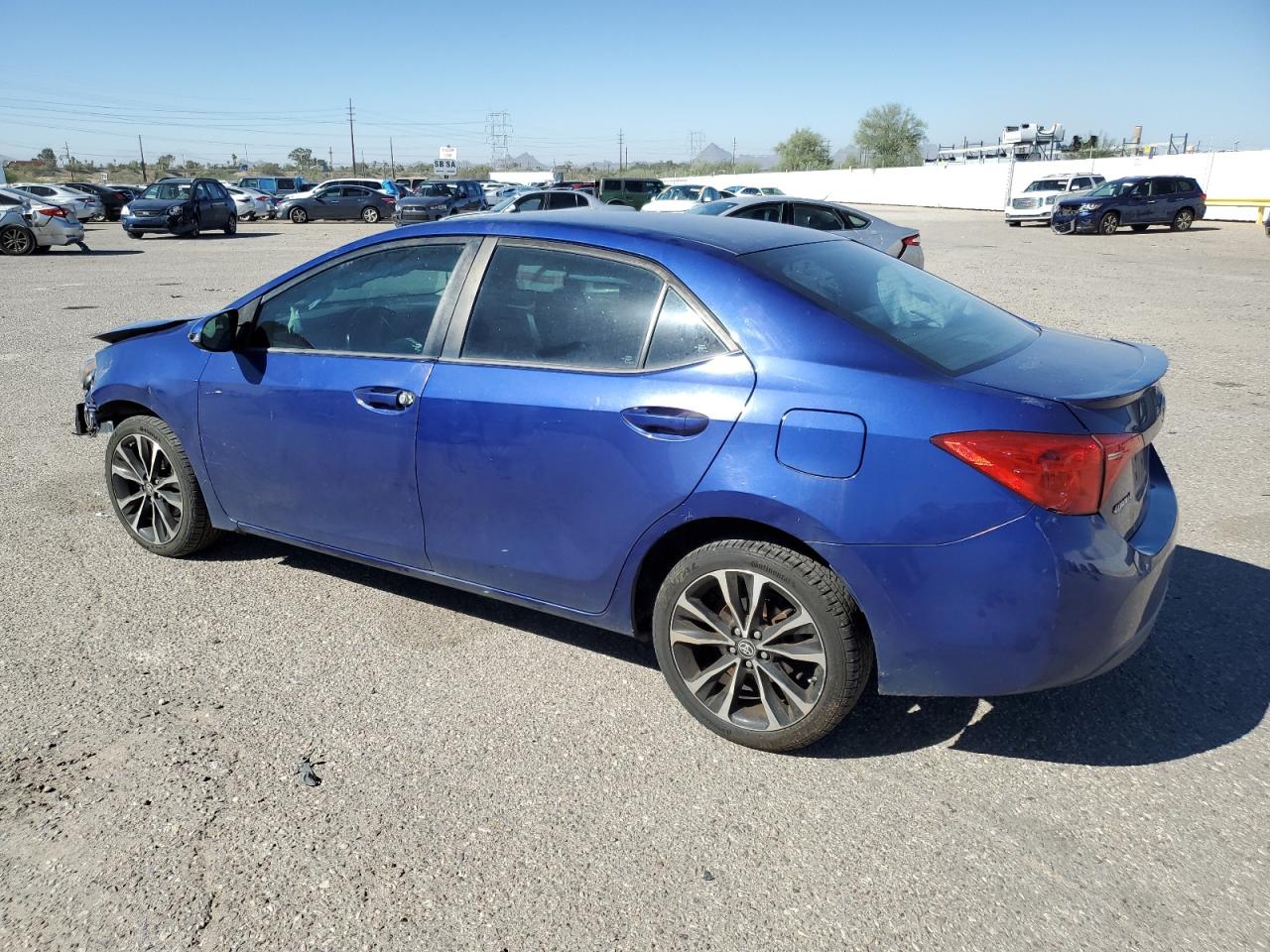 2017 TOYOTA COROLLA L photo 2