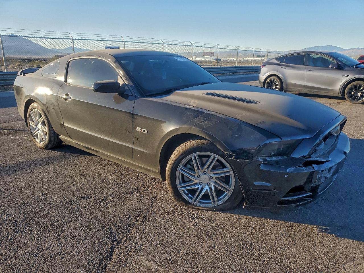 2014 FORD MUSTANG GT photo 4