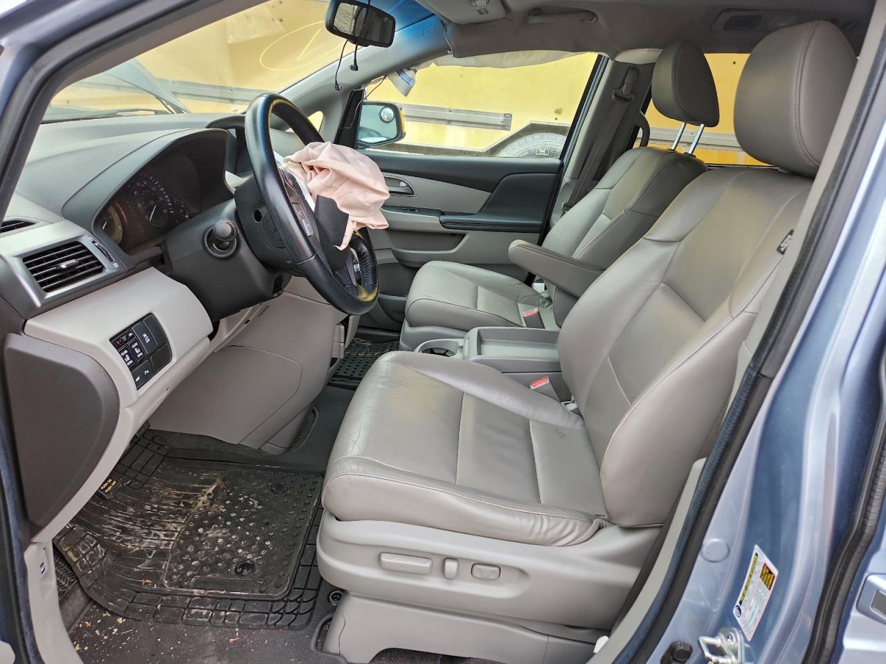 2012 HONDA ODYSSEY TOURING photo 13