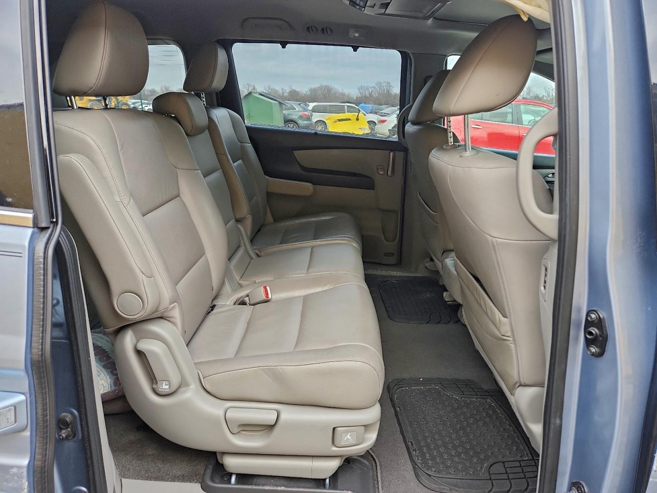 2012 HONDA ODYSSEY TOURING photo 21