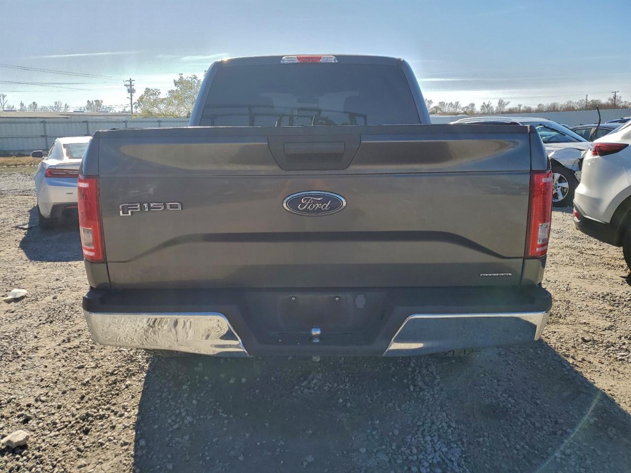 2015 FORD F150 SUPERCREW photo 6