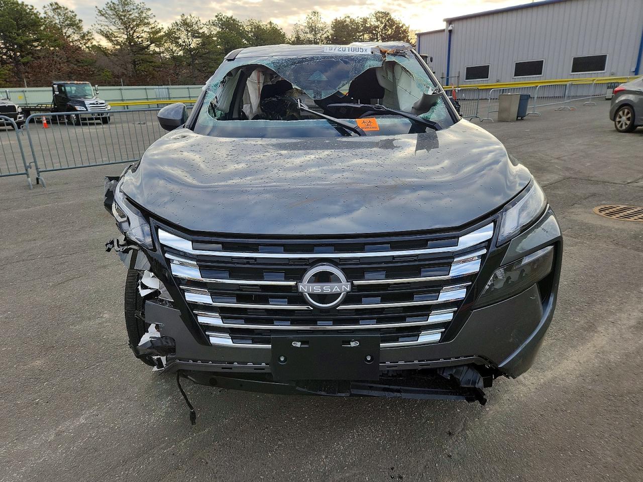 2025 NISSAN ROGUE SV photo 5
