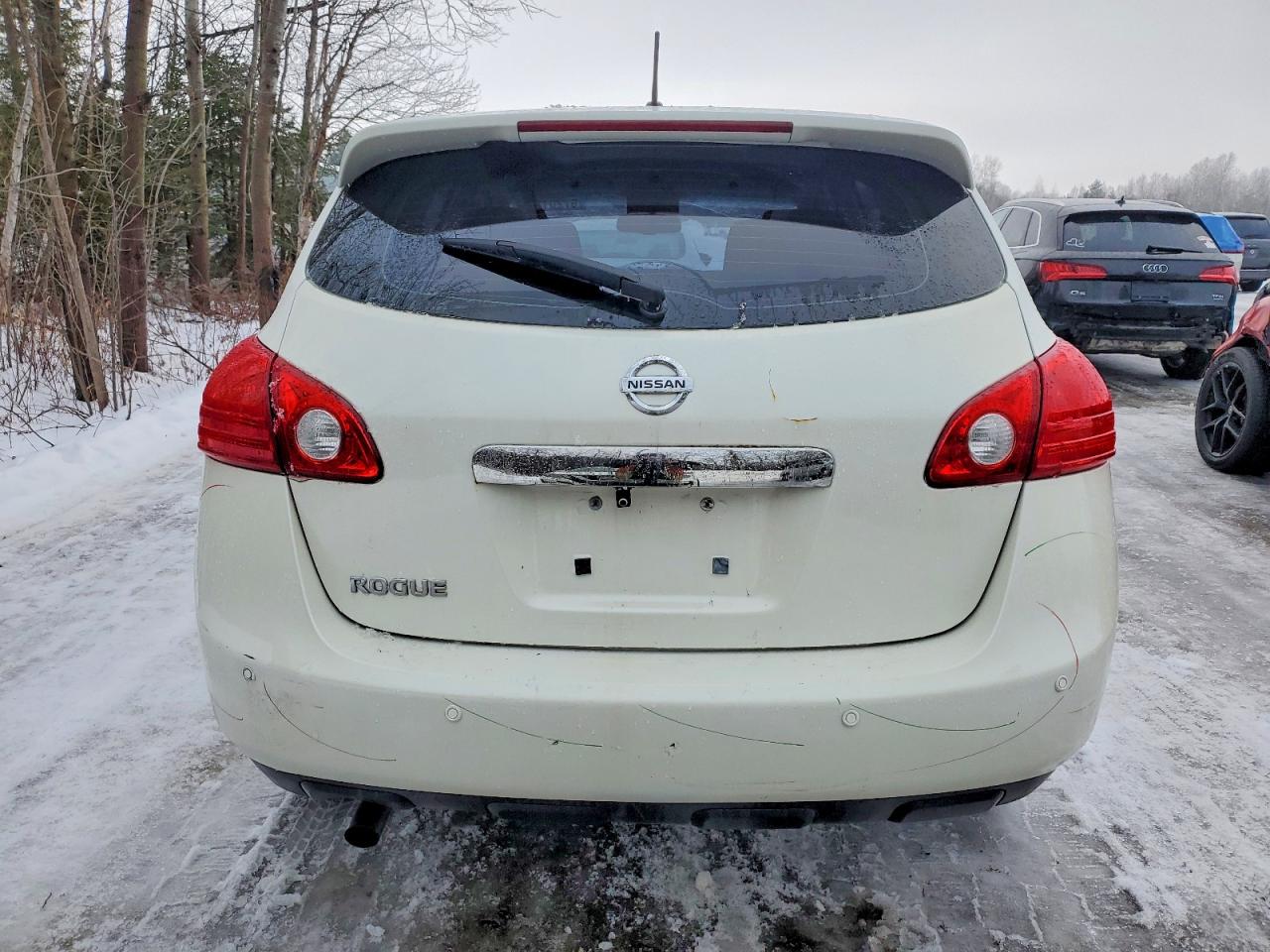 2013 NISSAN ROGUE S photo 6