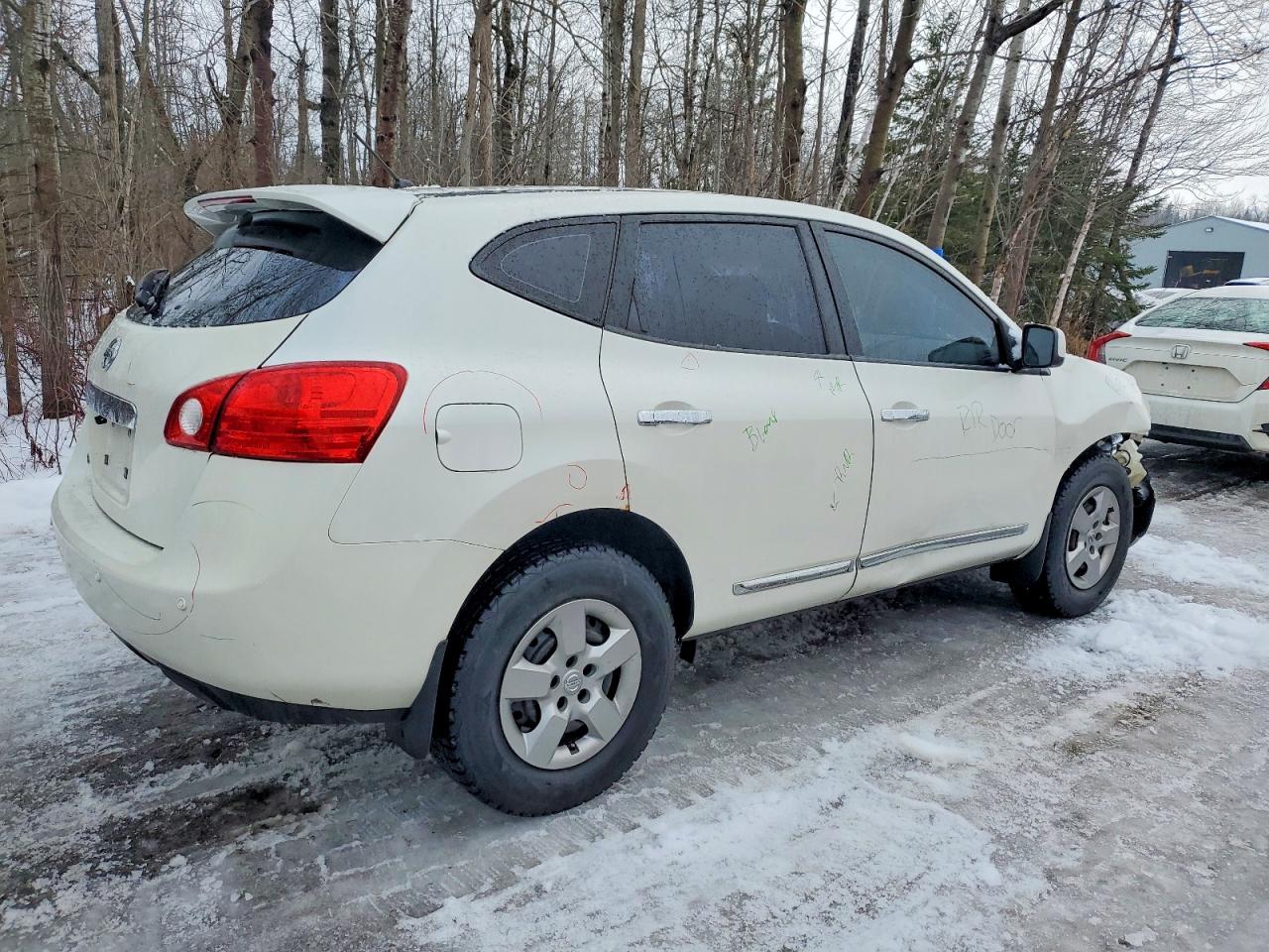 2013 NISSAN ROGUE S photo 3