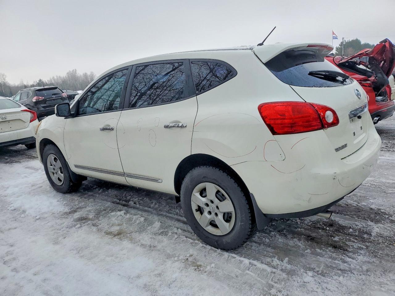 2013 NISSAN ROGUE S photo 2