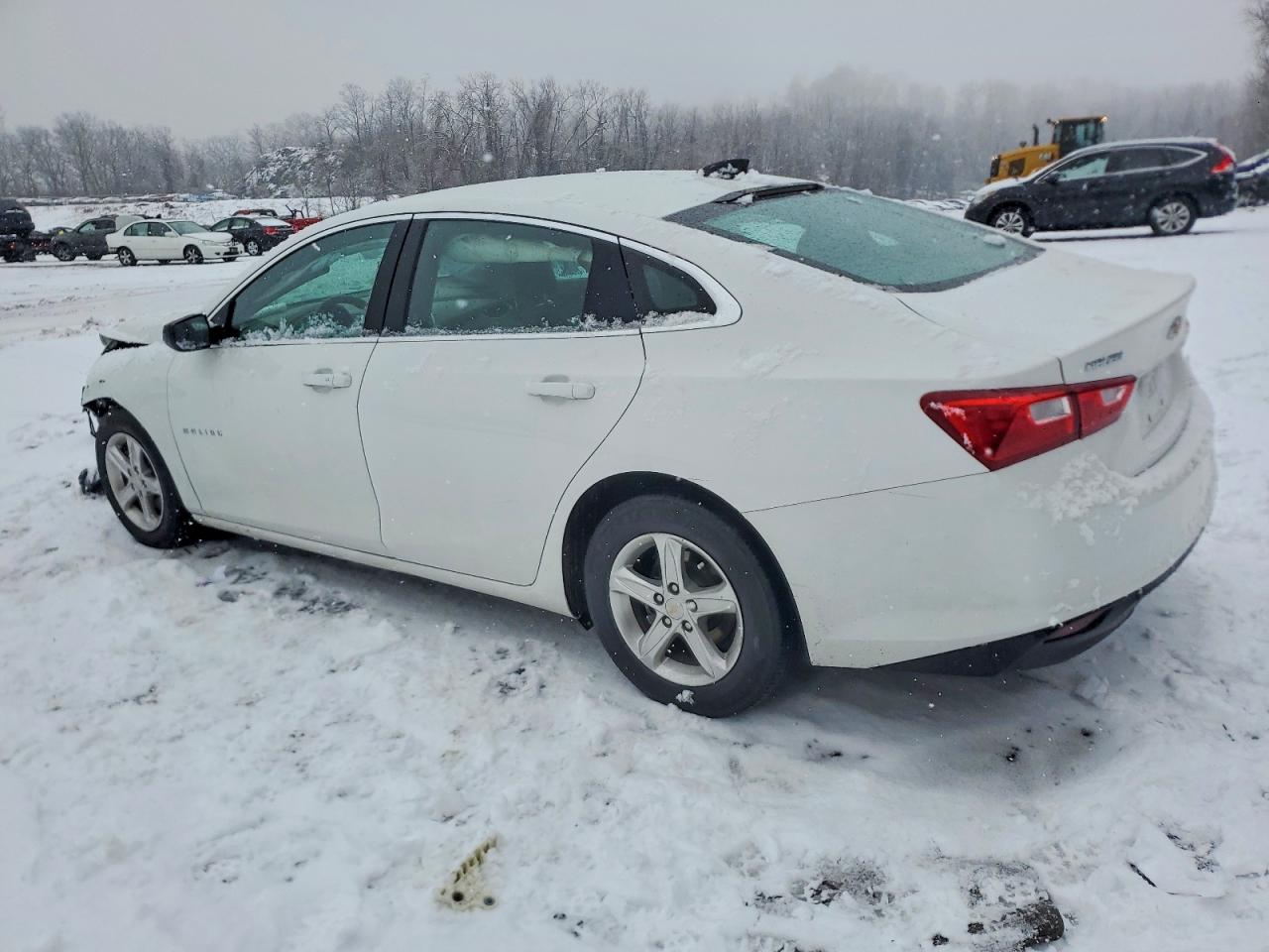 2020 CHEVROLET MALIBU photo 2