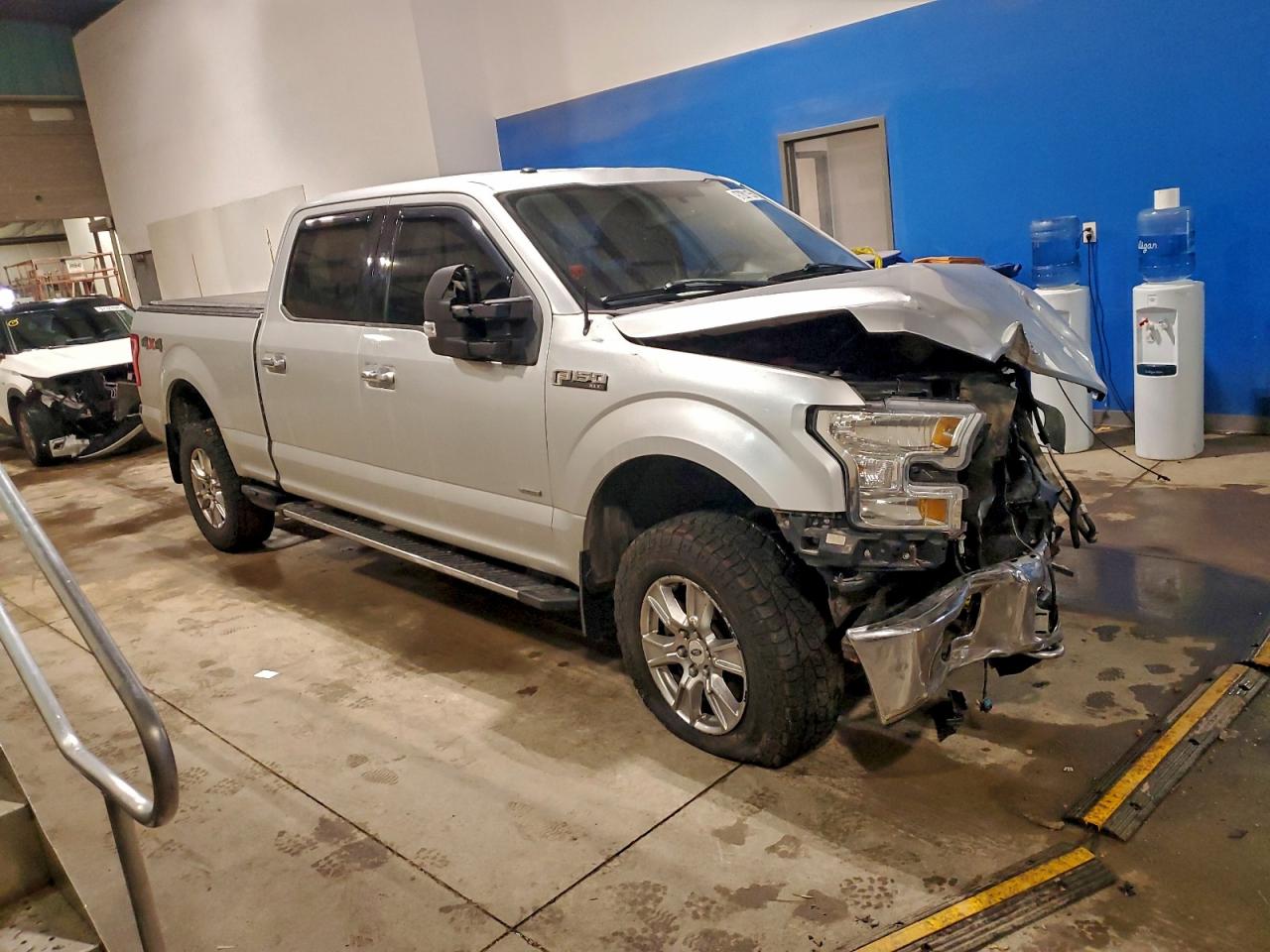 2015 FORD F150 SUPERCREW photo 4
