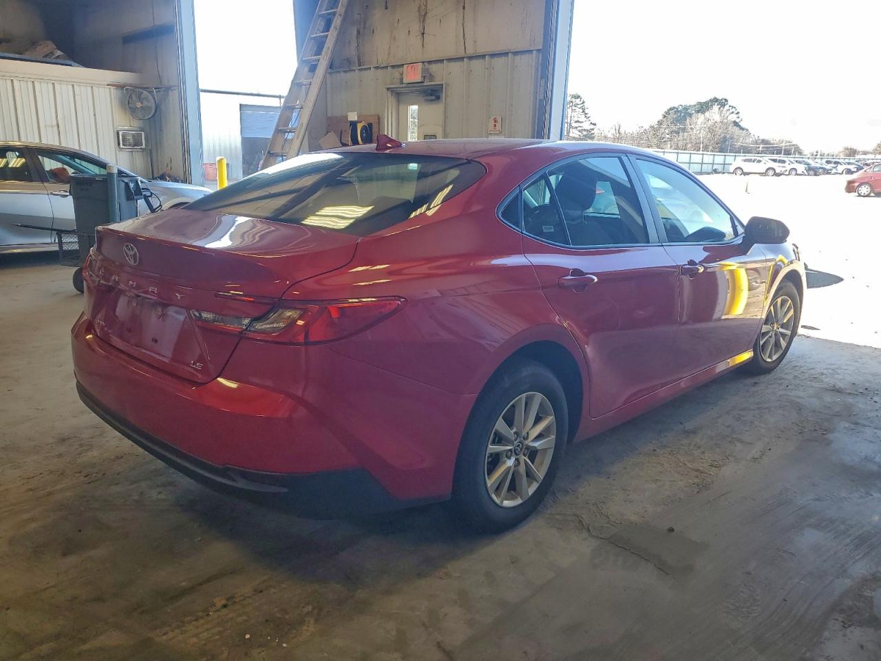2025 TOYOTA CAMRY XSE photo 3