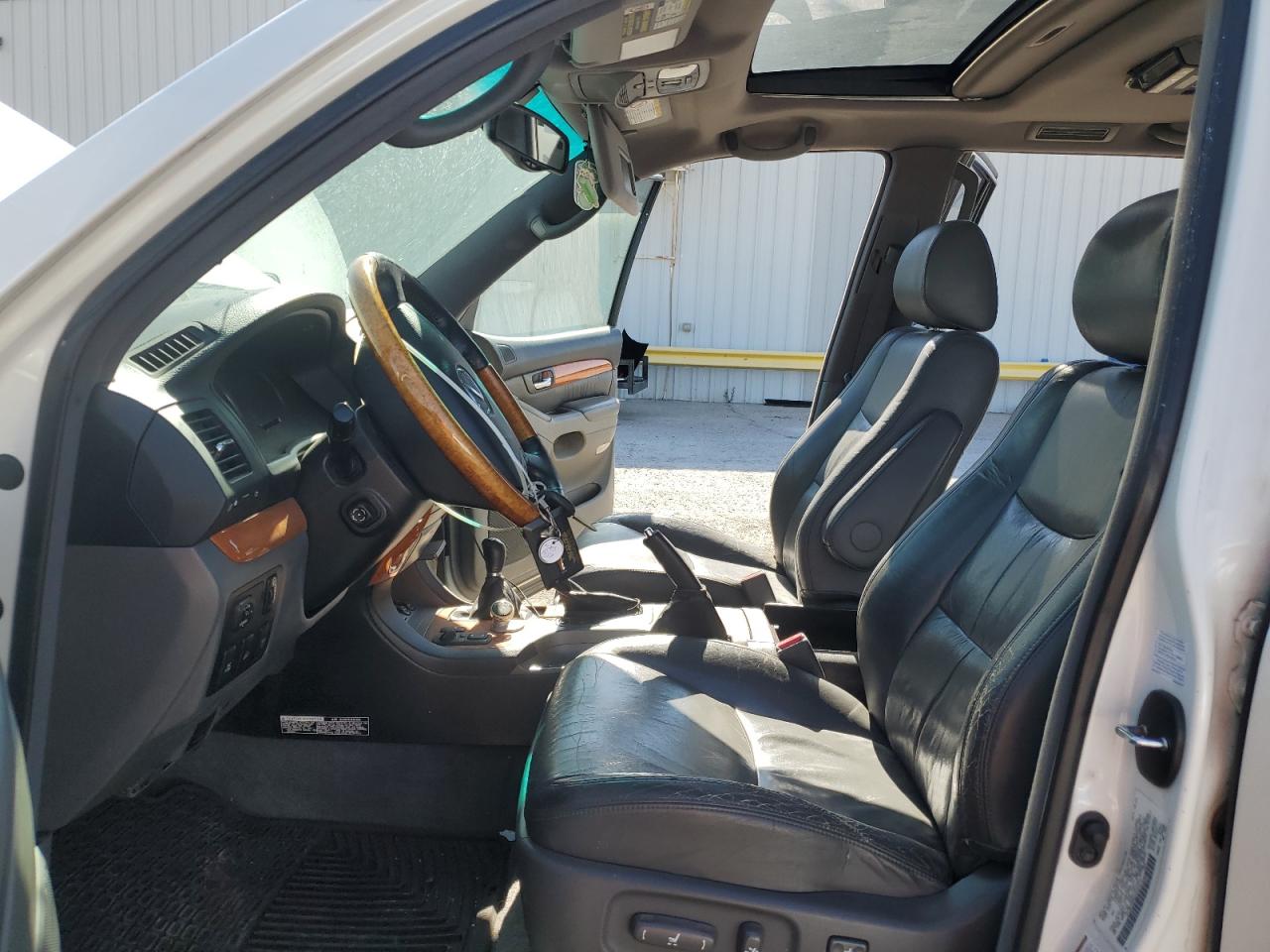2004 LEXUS GX 470 photo 7