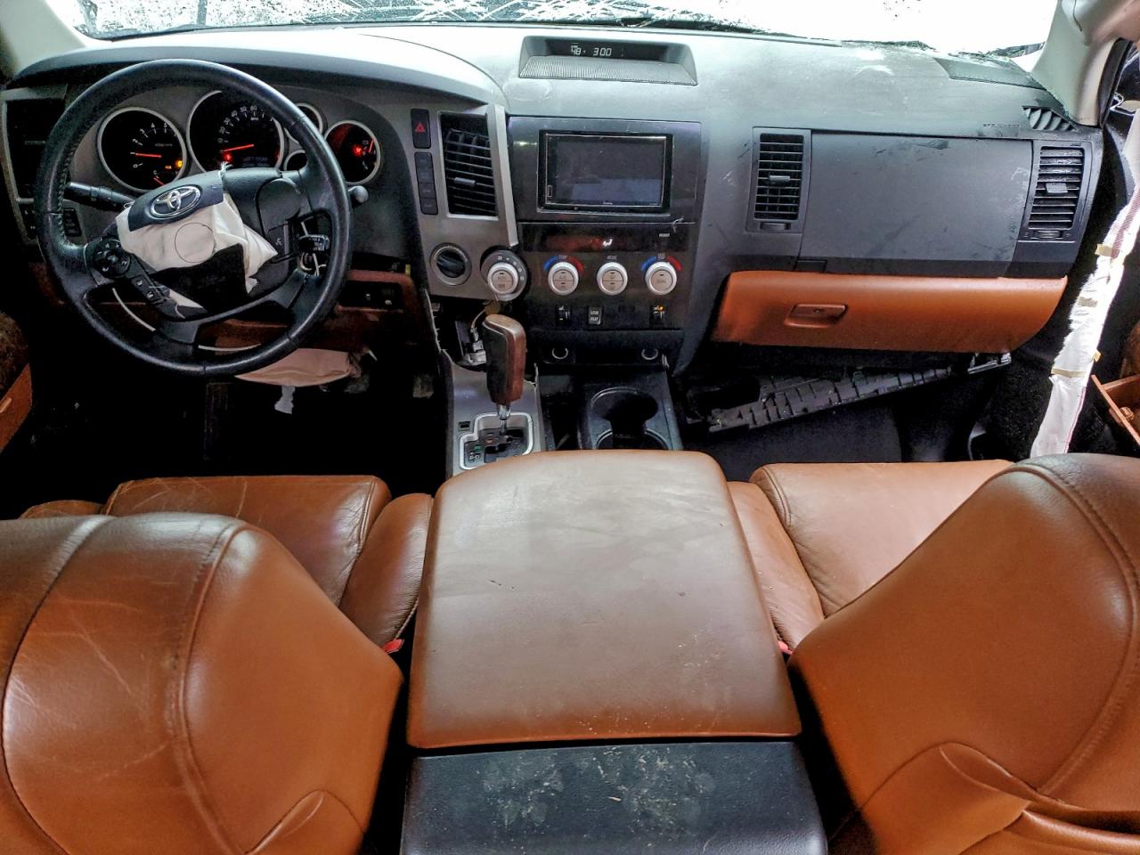 2010 TOYOTA TUNDRA CREWMAX LIMITED photo 8