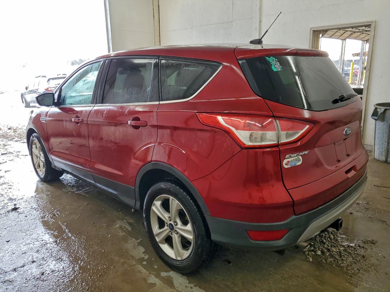 2016 FORD ESCAPE SE photo 2