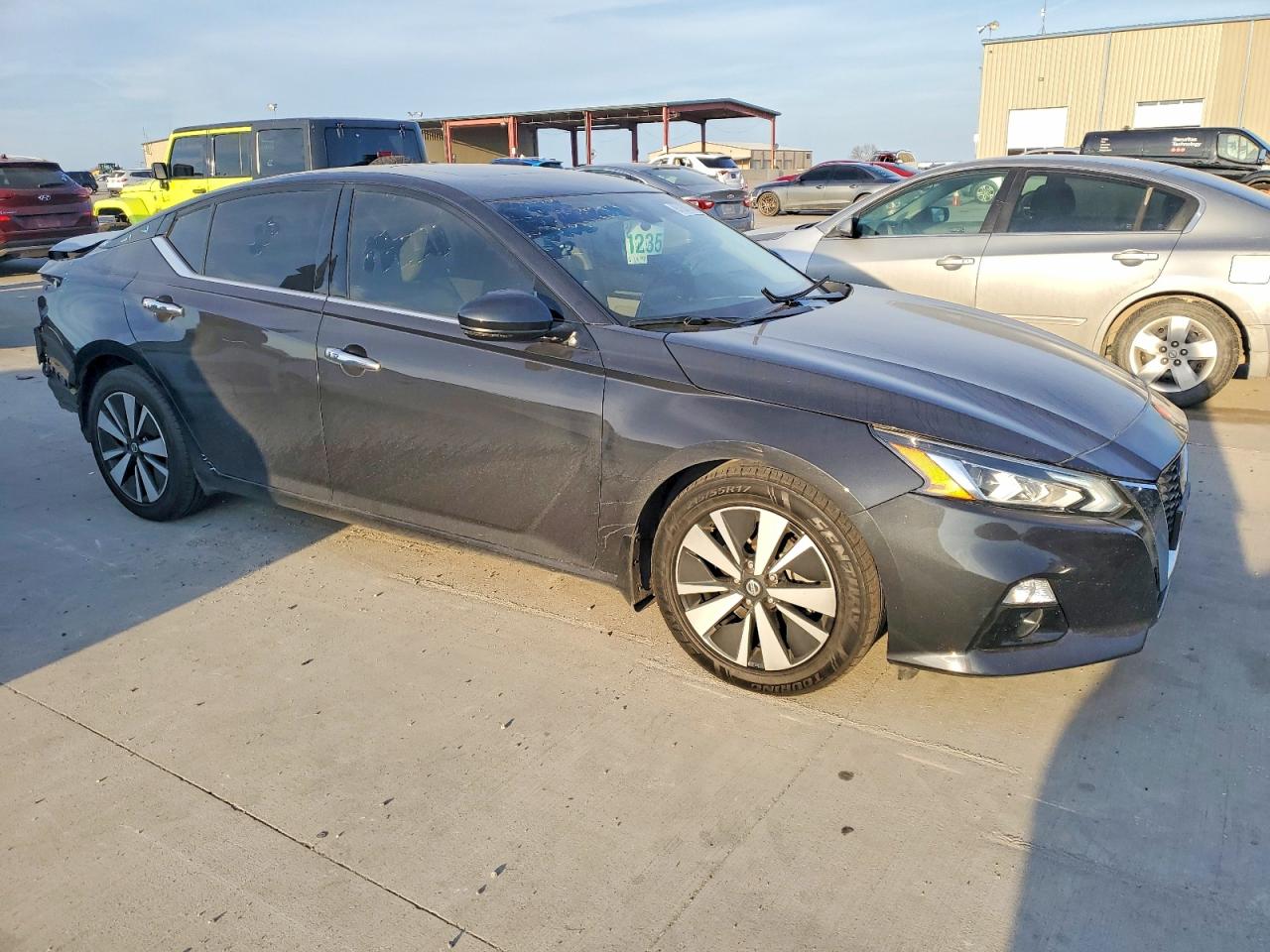 2019 NISSAN ALTIMA 2.5 SV photo 4