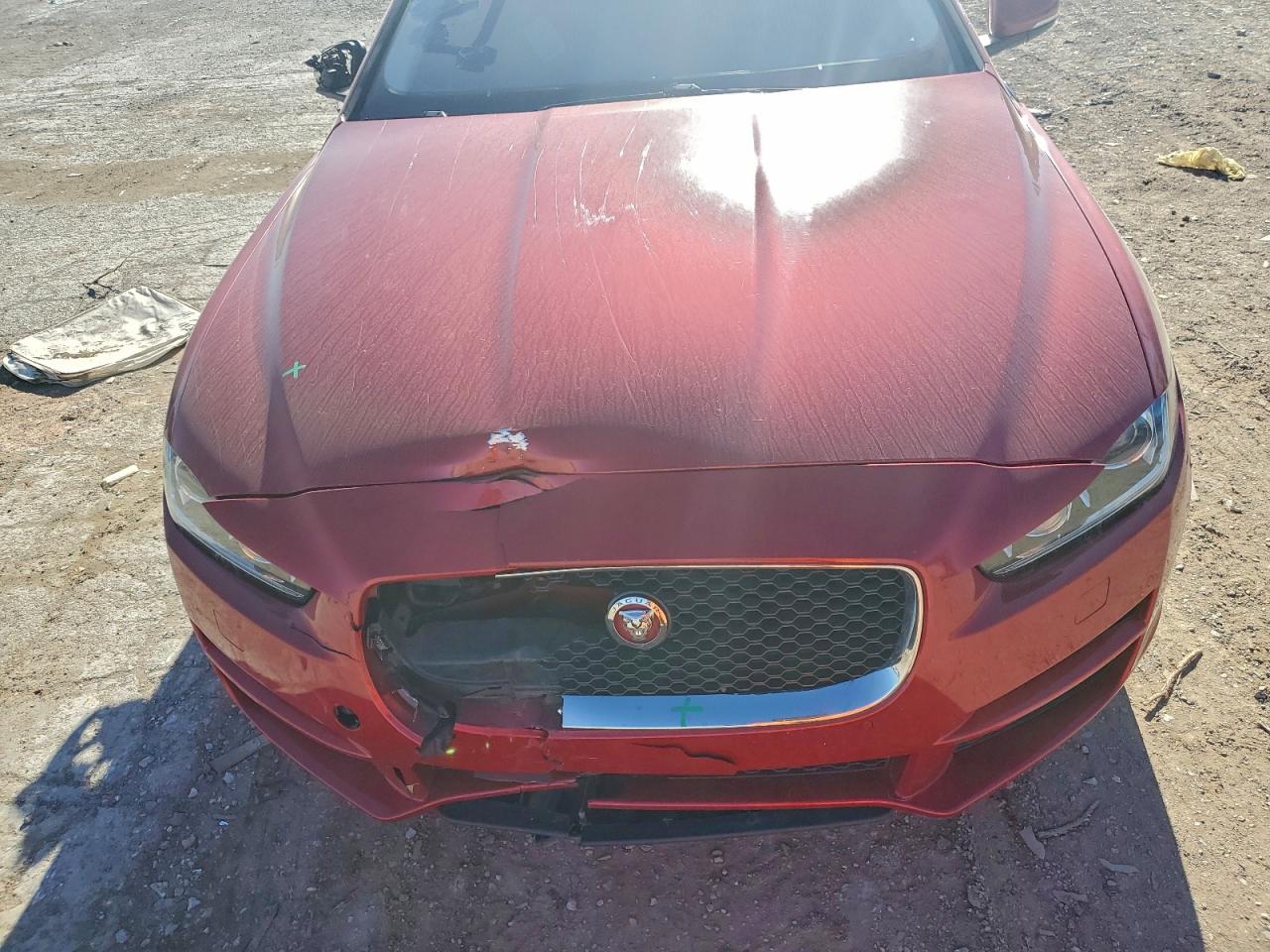 2017 JAGUAR XE PRESTIGE photo 31
