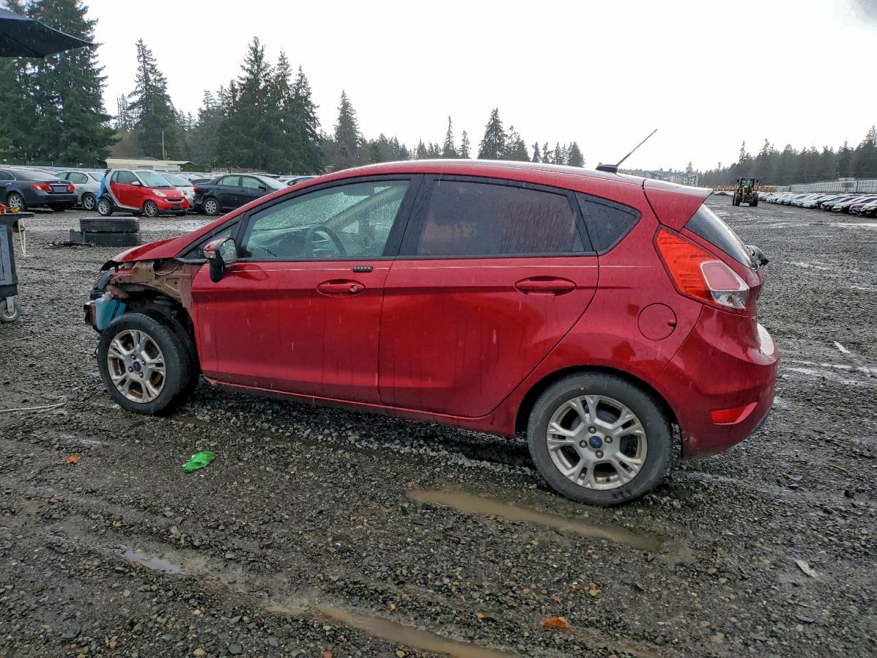 2016 FORD FIESTA SE photo 3