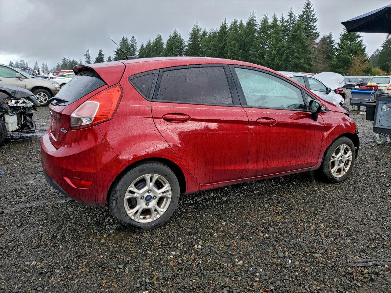 2016 FORD FIESTA SE photo 5