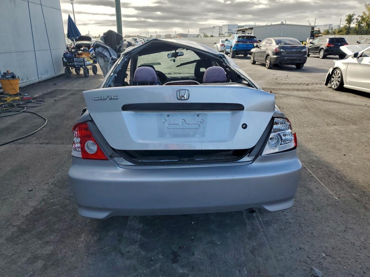 2004 HONDA CIVIC DX VP photo 11