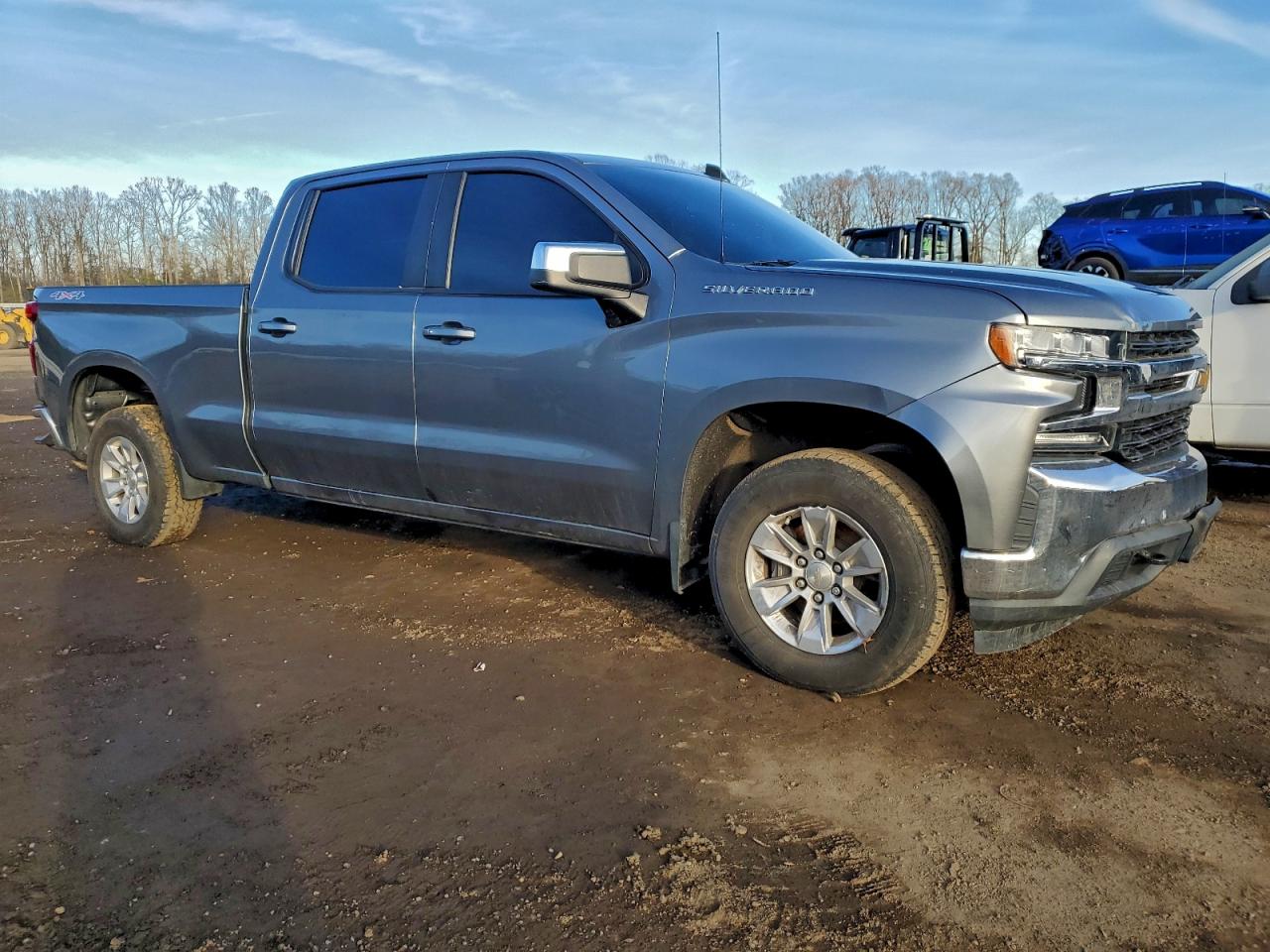 2021 CHEVROLET SILVERADO K1500 LT photo 4