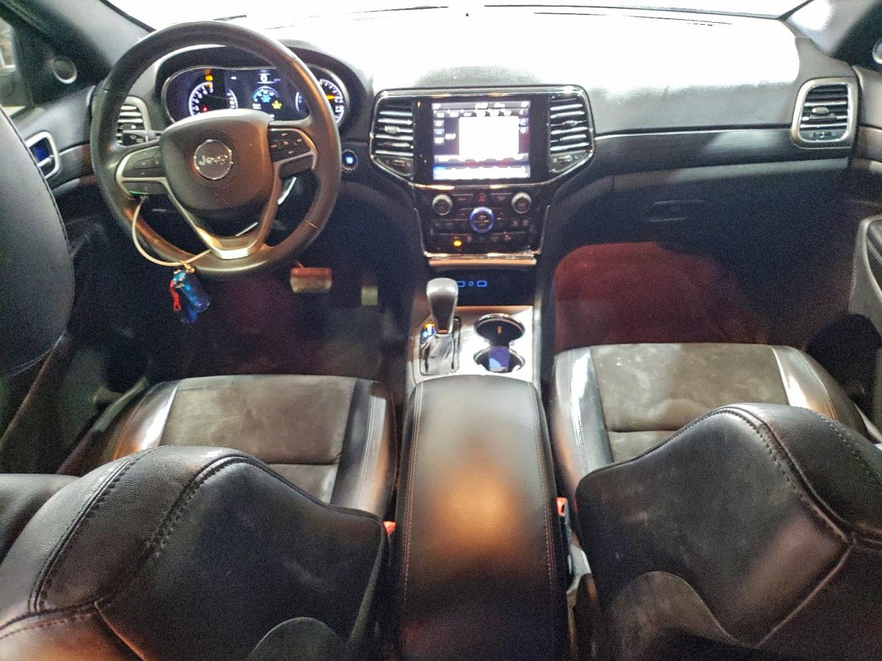 2019 JEEP GRAND CHEROKEE LAREDO photo 8