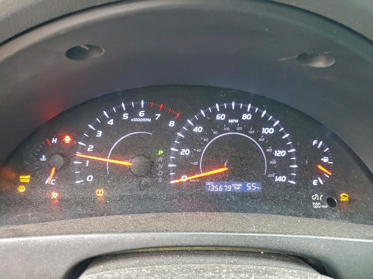 2011 TOYOTA CAMRY BASE photo 17