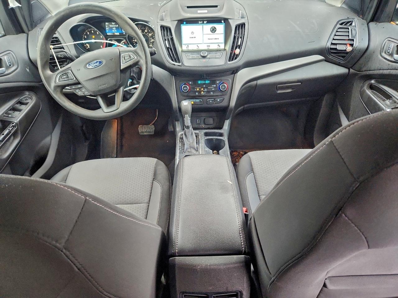 2017 FORD ESCAPE SE photo 8