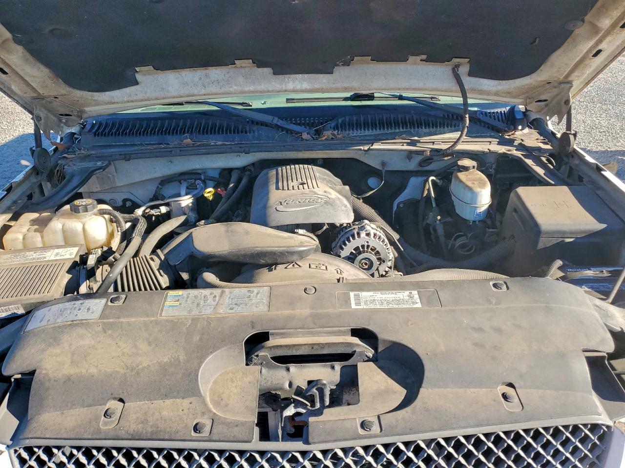 2004 CHEVROLET SILVERADO K2500 photo 11