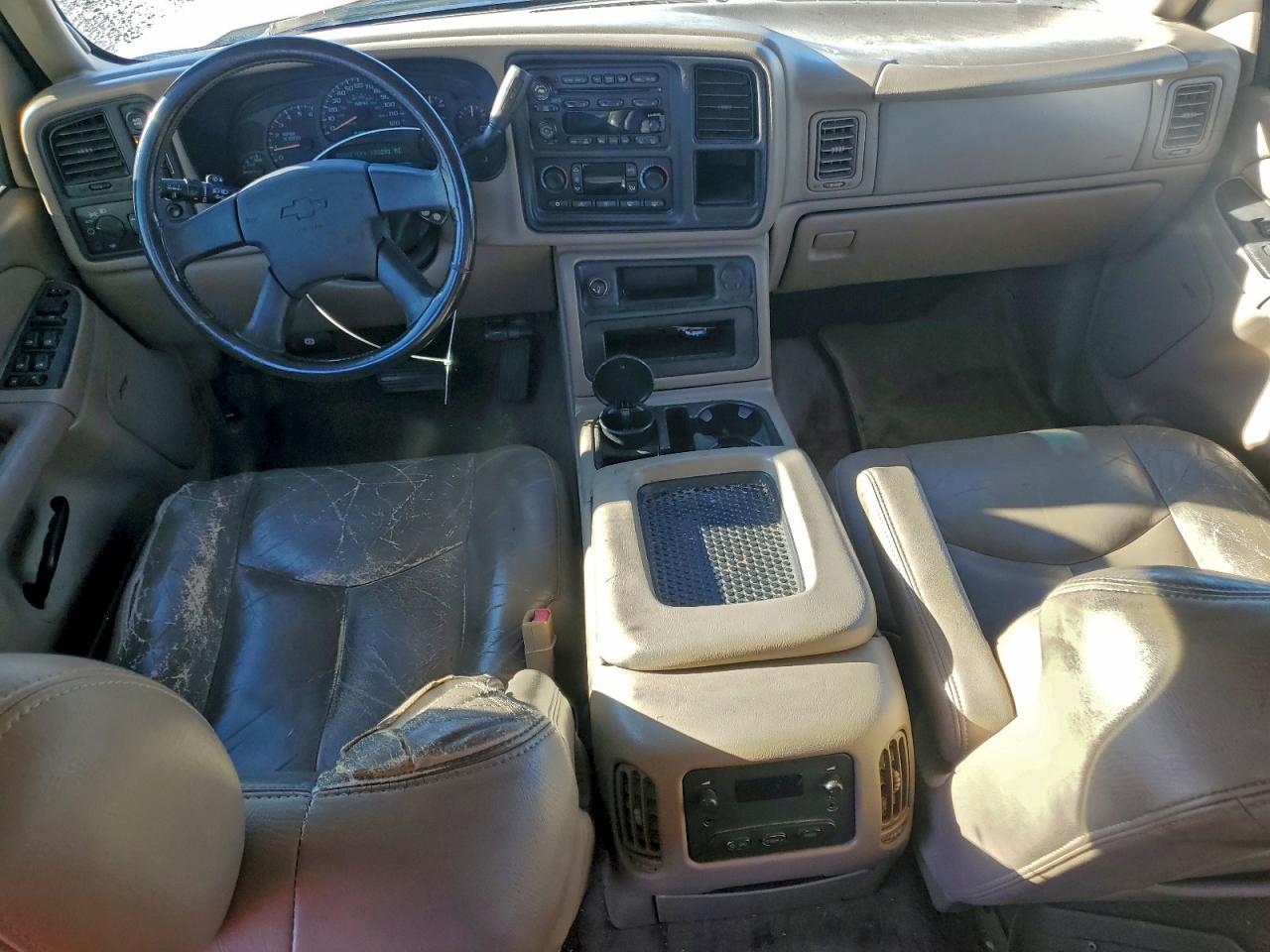 2004 CHEVROLET SILVERADO K2500 photo 8