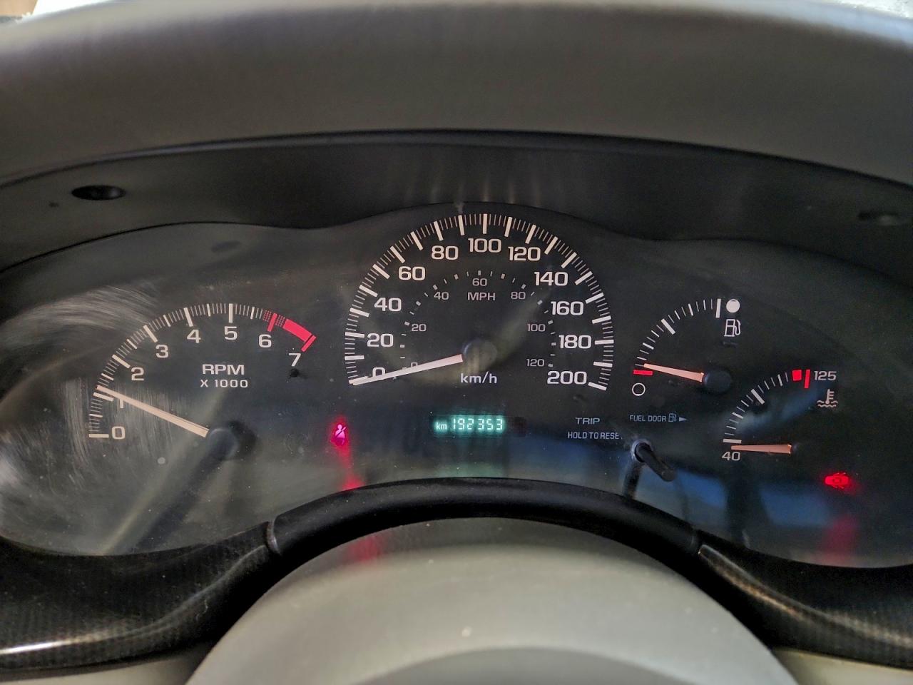 2002 CHEVROLET MALIBU photo 9