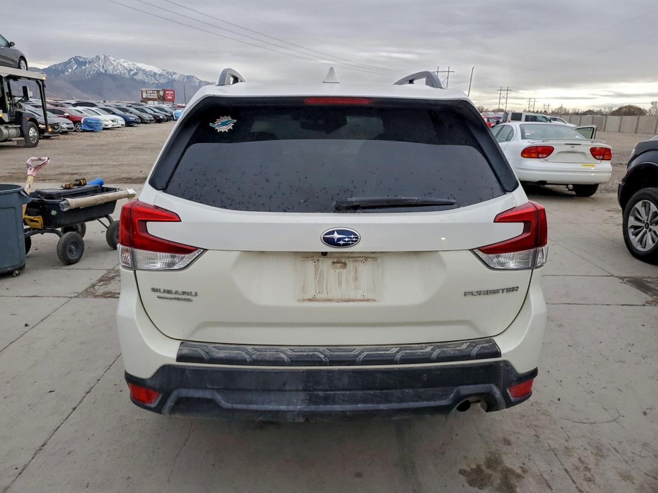 2019 SUBARU FORESTER PREMIUM photo 6