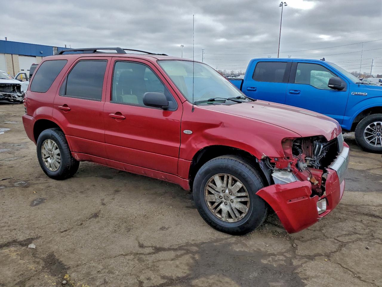 2005 MERCURY MARINER photo 4