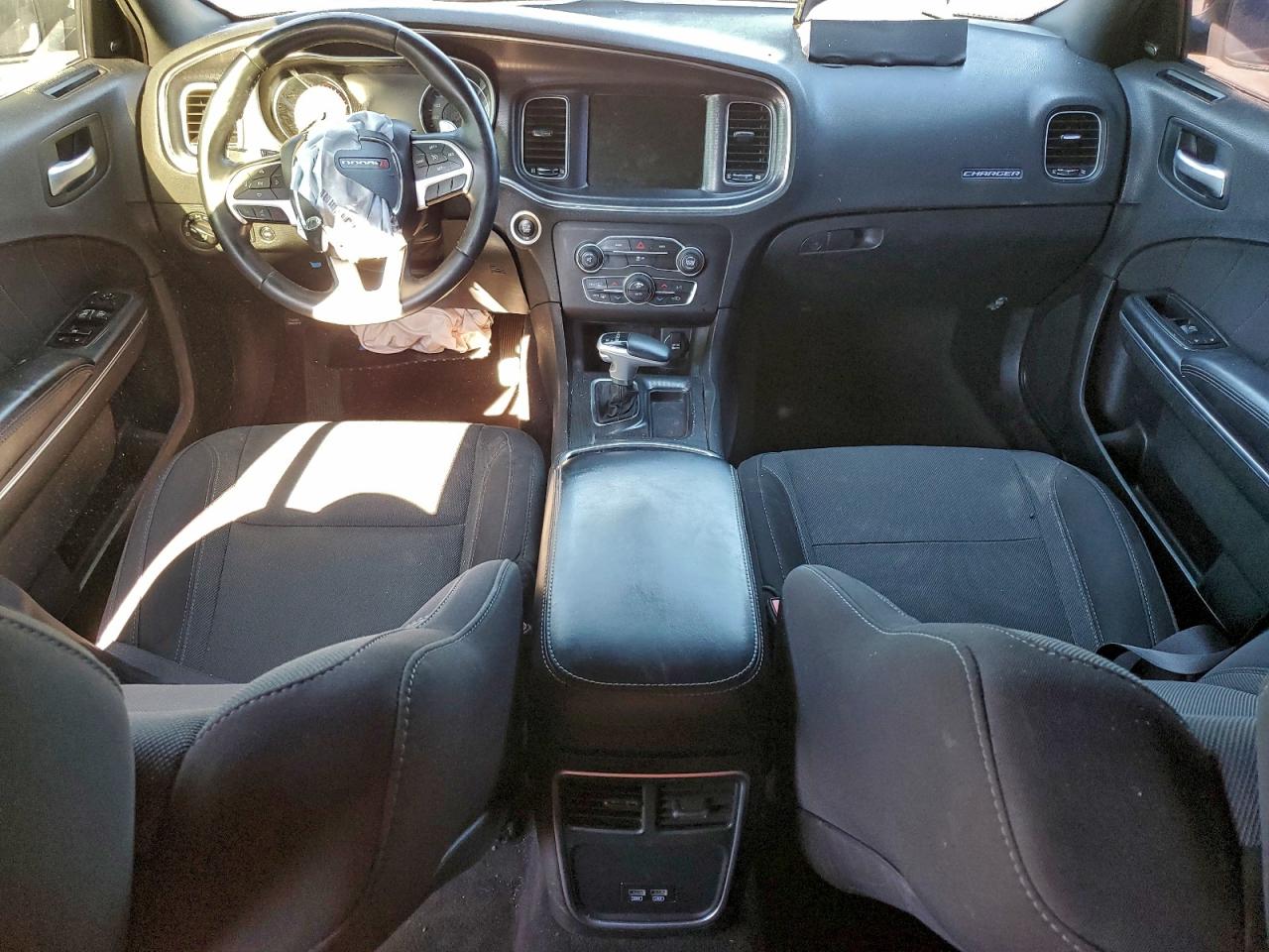 2016 DODGE CHARGER R/T photo 8