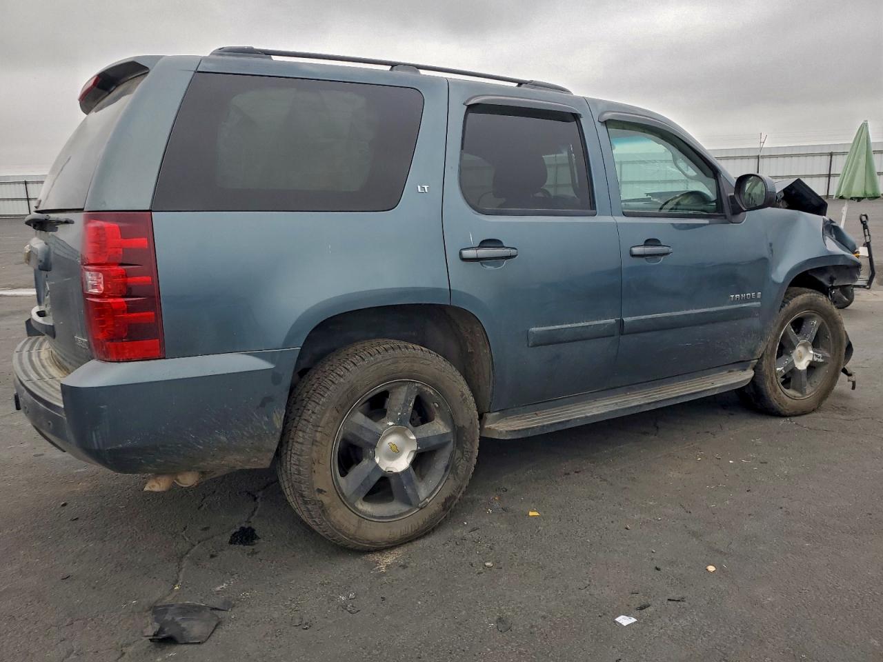 2008 CHEVROLET TAHOE C1500 photo 3
