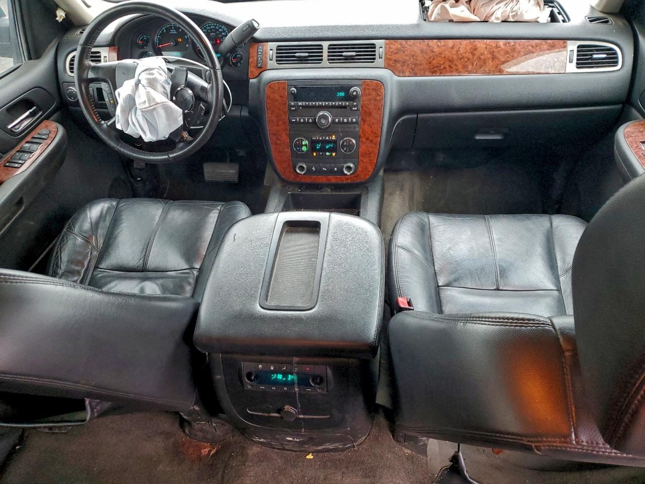 2008 CHEVROLET TAHOE C1500 photo 8
