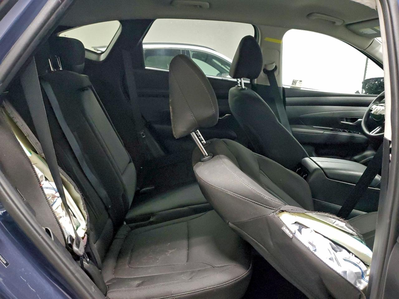 2025 HYUNDAI TUCSON SEL photo 31