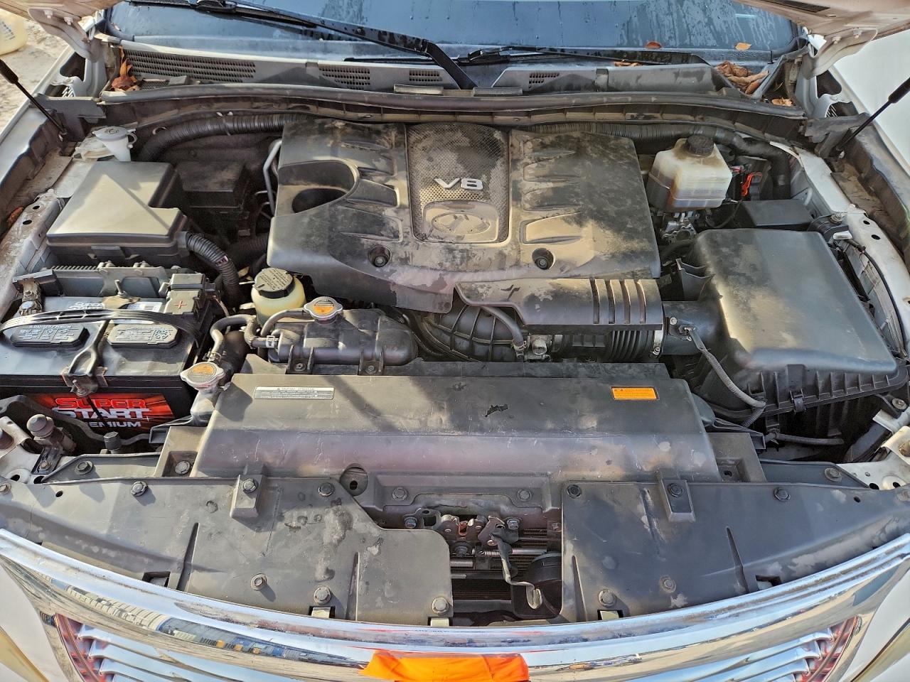 2013 INFINITI QX56 photo 12