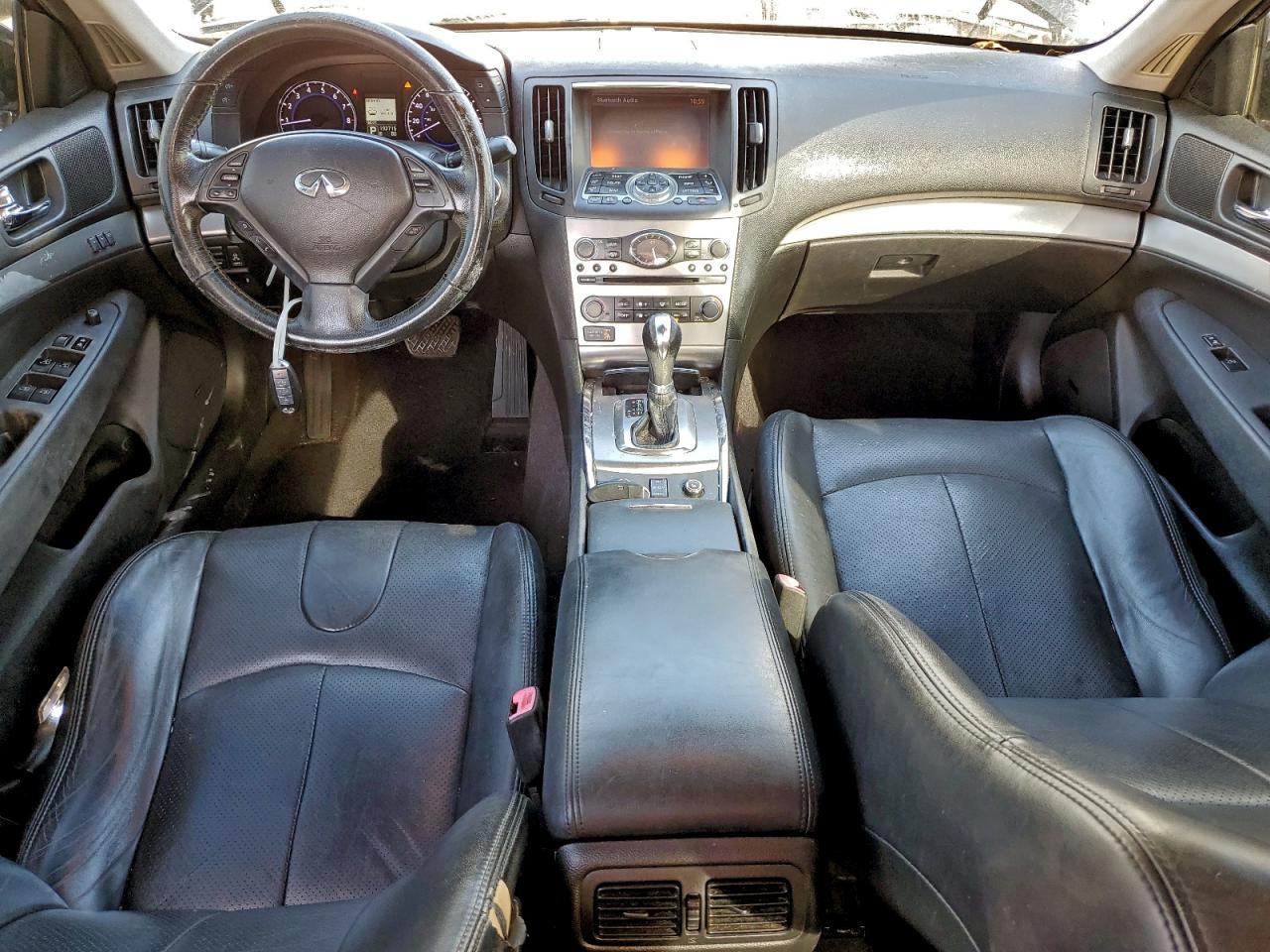 2013 INFINITI G37 photo 8