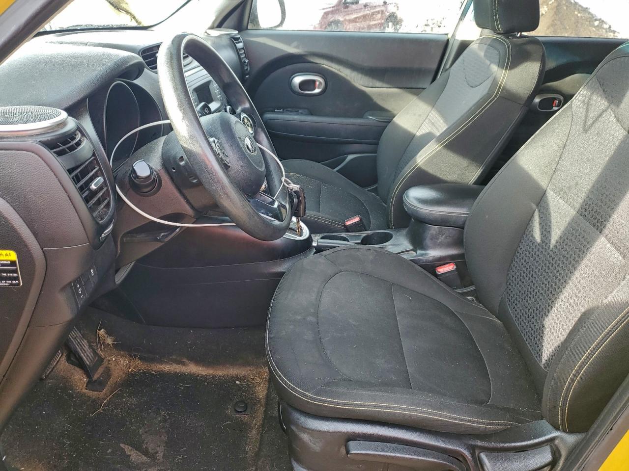 2014 KIA SOUL + photo 19