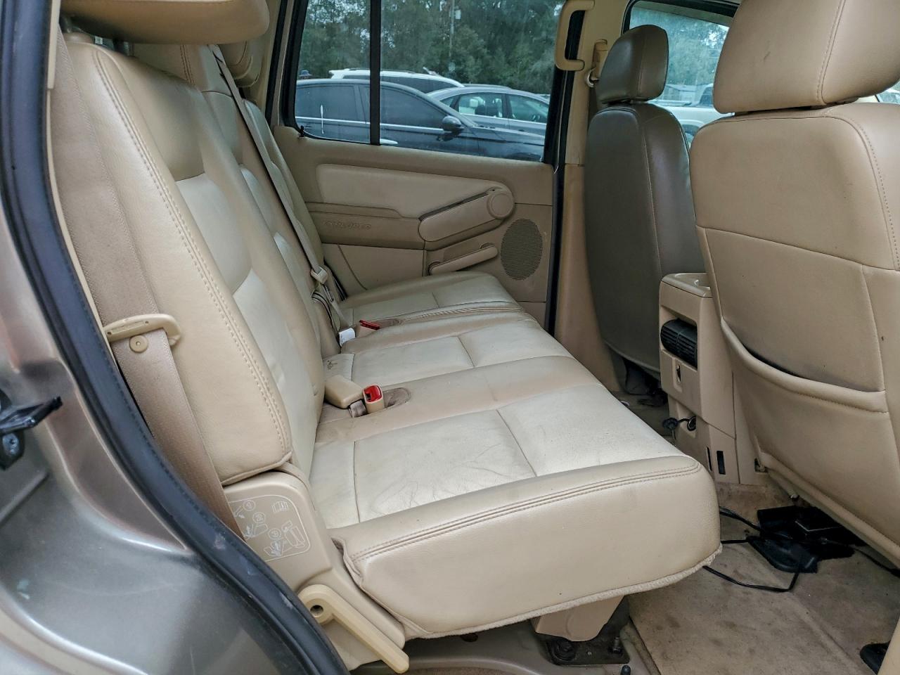 2006 FORD EXPLORER XLT photo 11