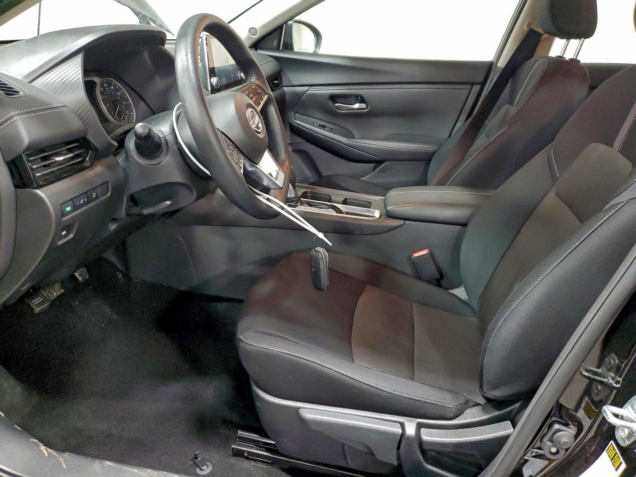 2025 NISSAN SENTRA SV photo 7
