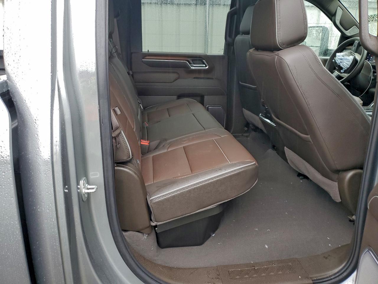 2025 GMC SIERRA K2500 DENALI photo 10