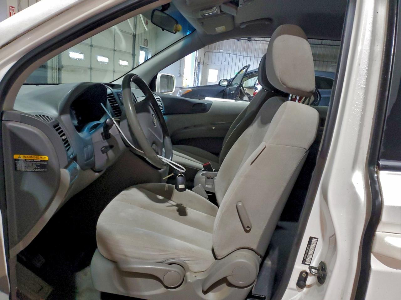2008 KIA SEDONA EX photo 13