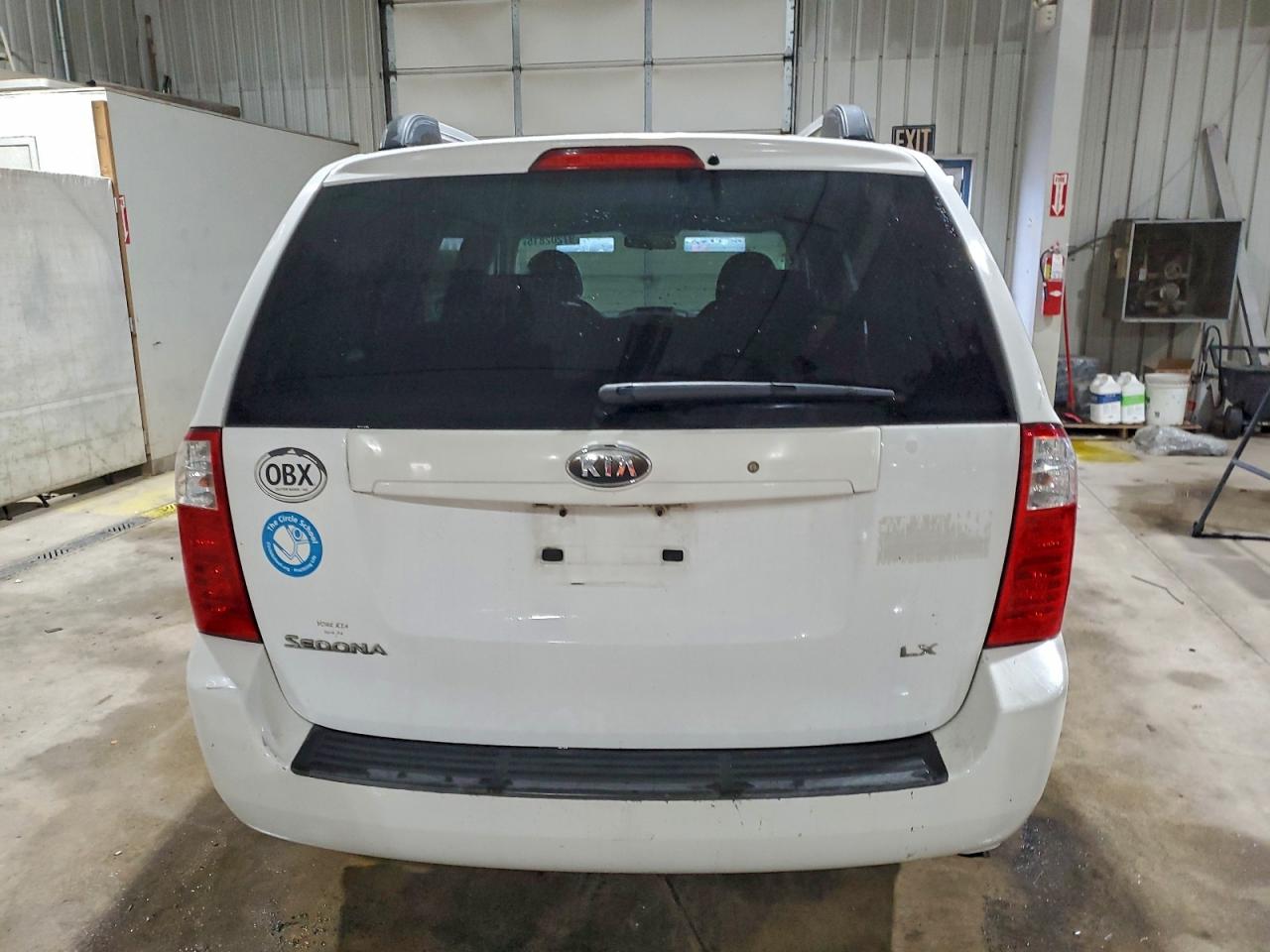 2008 KIA SEDONA EX photo 11