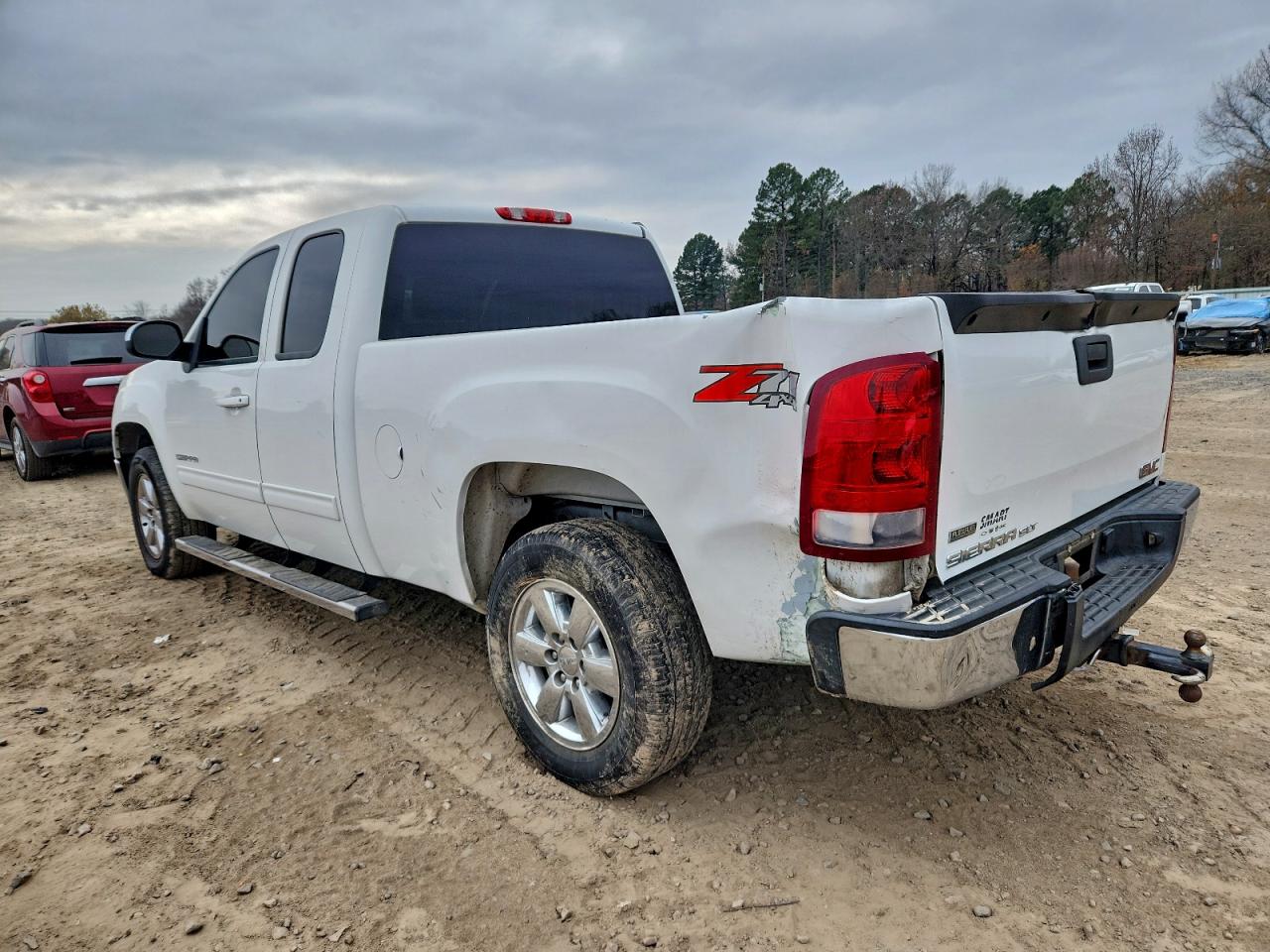 2011 GMC SIERRA K1500 SLT photo 3