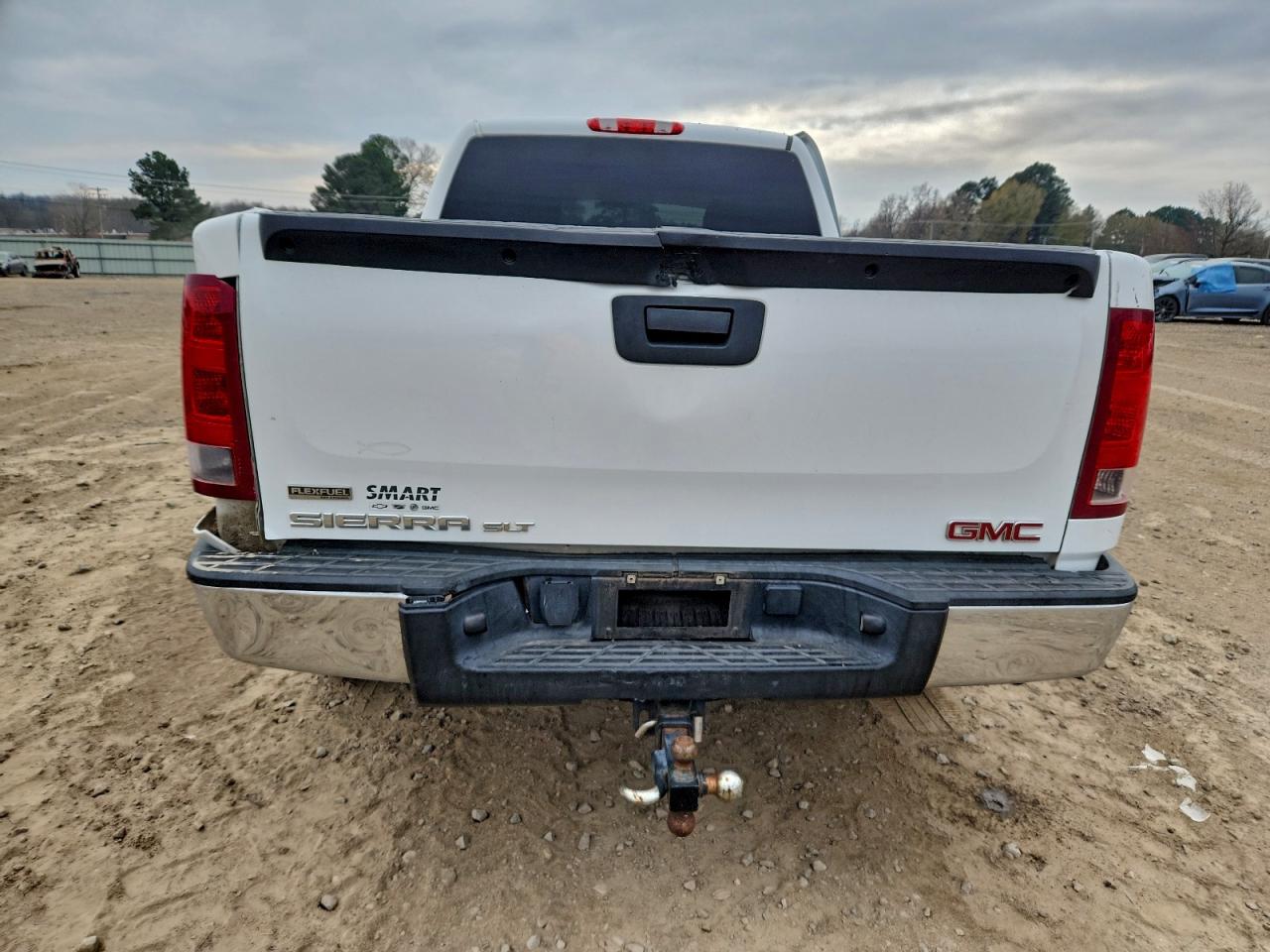 2011 GMC SIERRA K1500 SLT photo 11
