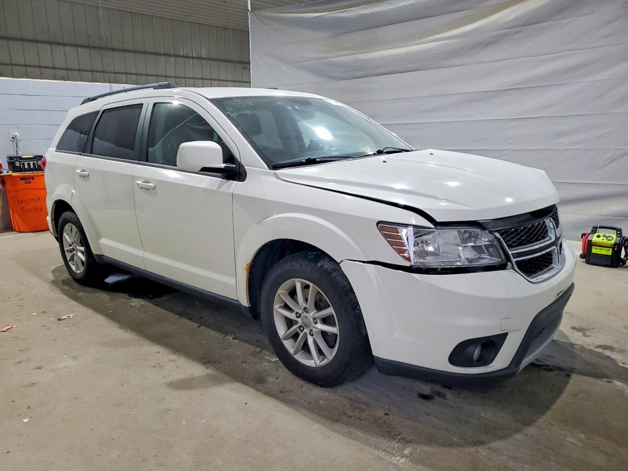 2014 DODGE JOURNEY SXT photo 4