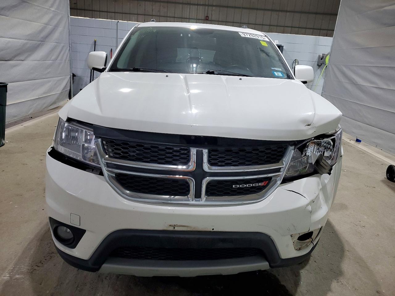 2014 DODGE JOURNEY SXT photo 5