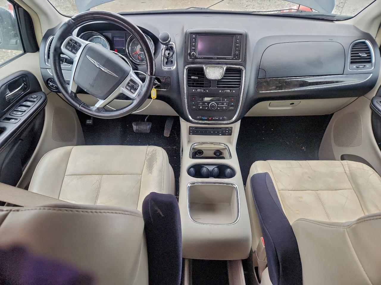 2012 CHRYSLER TOWN & COUNTRY LIMITED photo 8