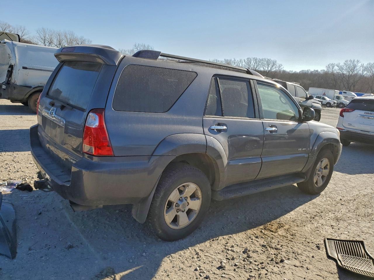2008 TOYOTA 4RUNNER SR5 photo 3